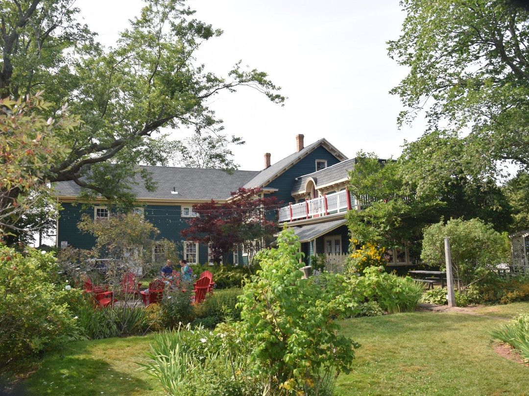 Holman's Heritage Suites主图