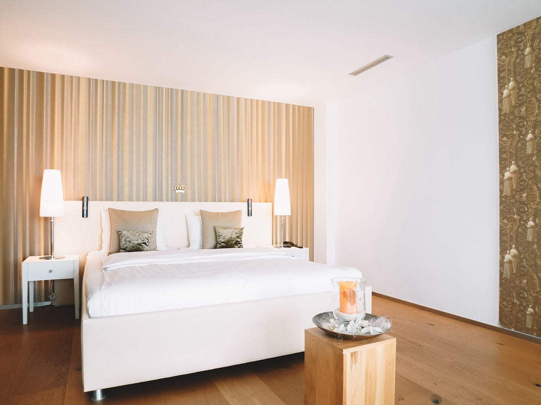 Hotel Ava主图