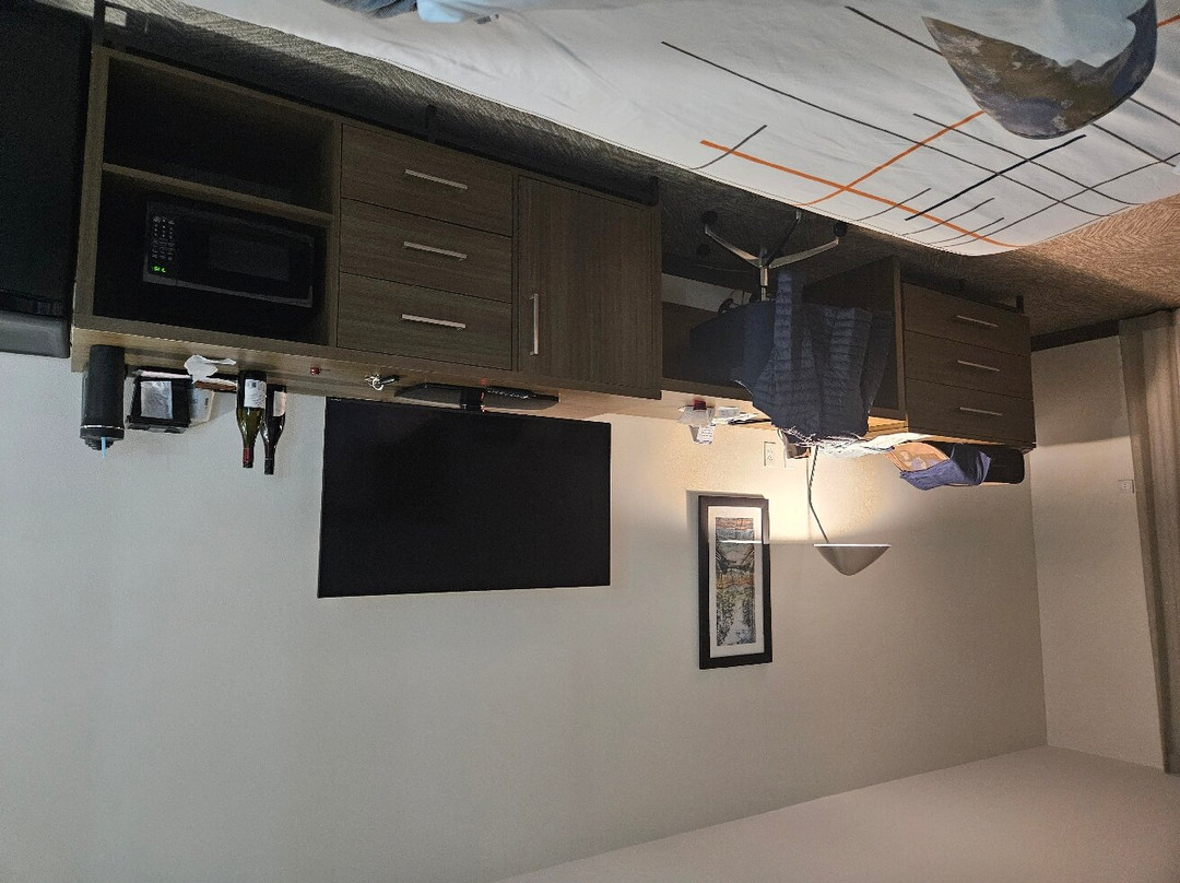 La Quinta Inn & Suites by Wyndham Locust Grove主图