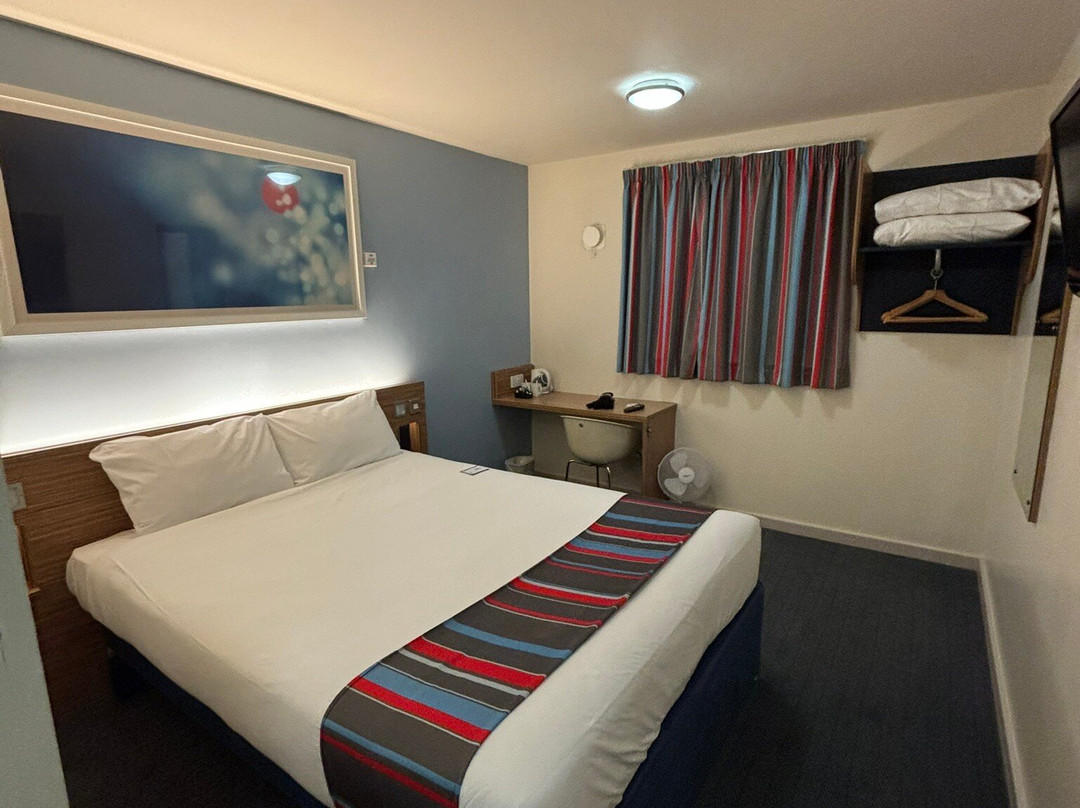 Travelodge Birmingham Halesowen主图