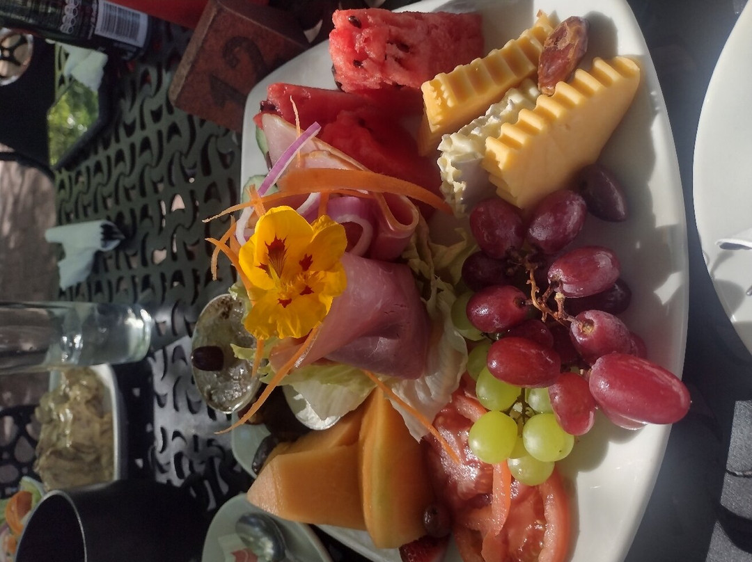 八铃山客栈主图