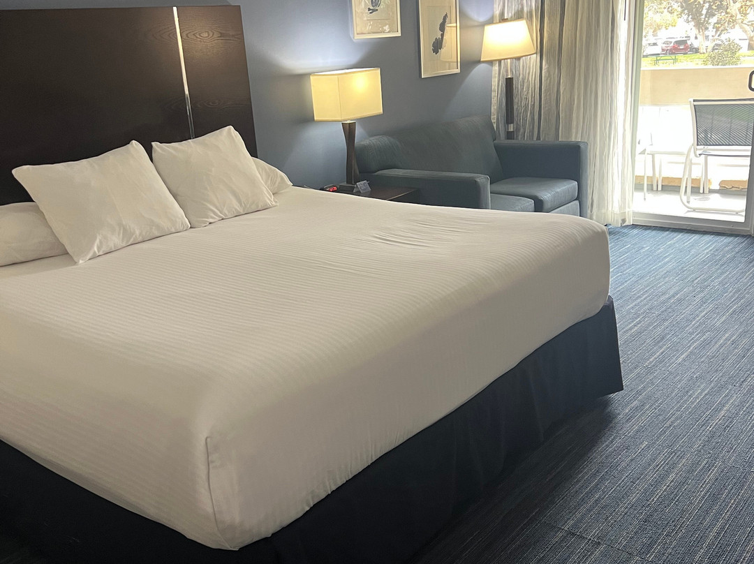 The Pacific Inn主图