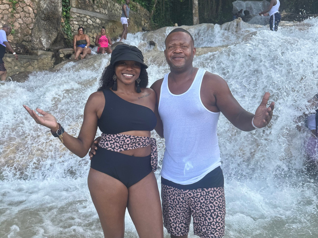 Hudson Excursions Jamaica Tours-法尔茅斯必去景点
