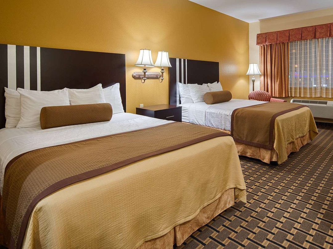 North Houston酒店住宿-Days Inn & Suites by Wyndham Sam Houston Tollway