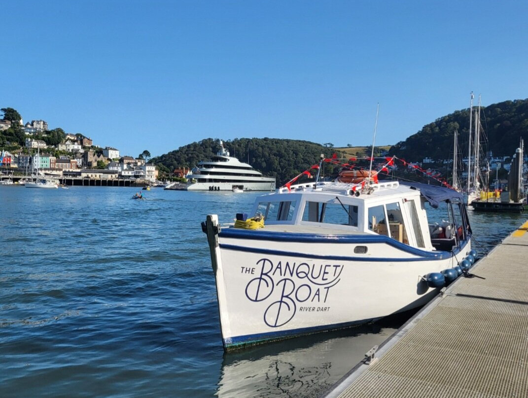 The Banquet Boat-达特茅斯必去景点