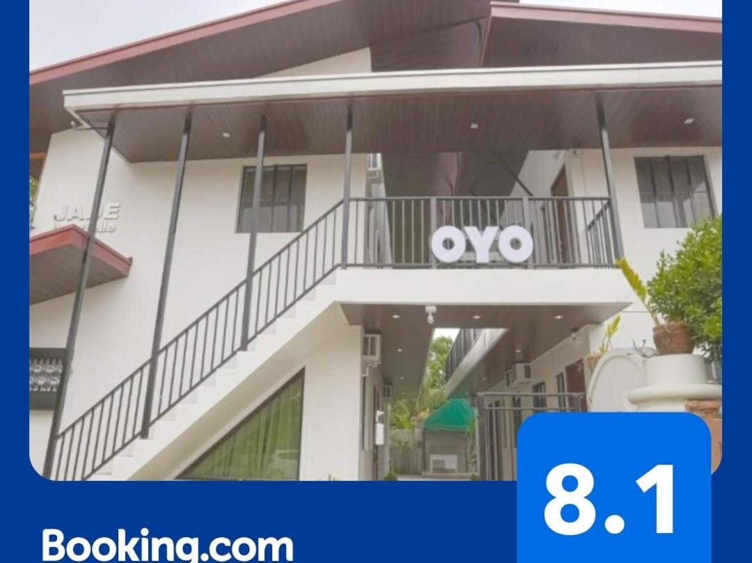 OYO 736 Jade Apartelle