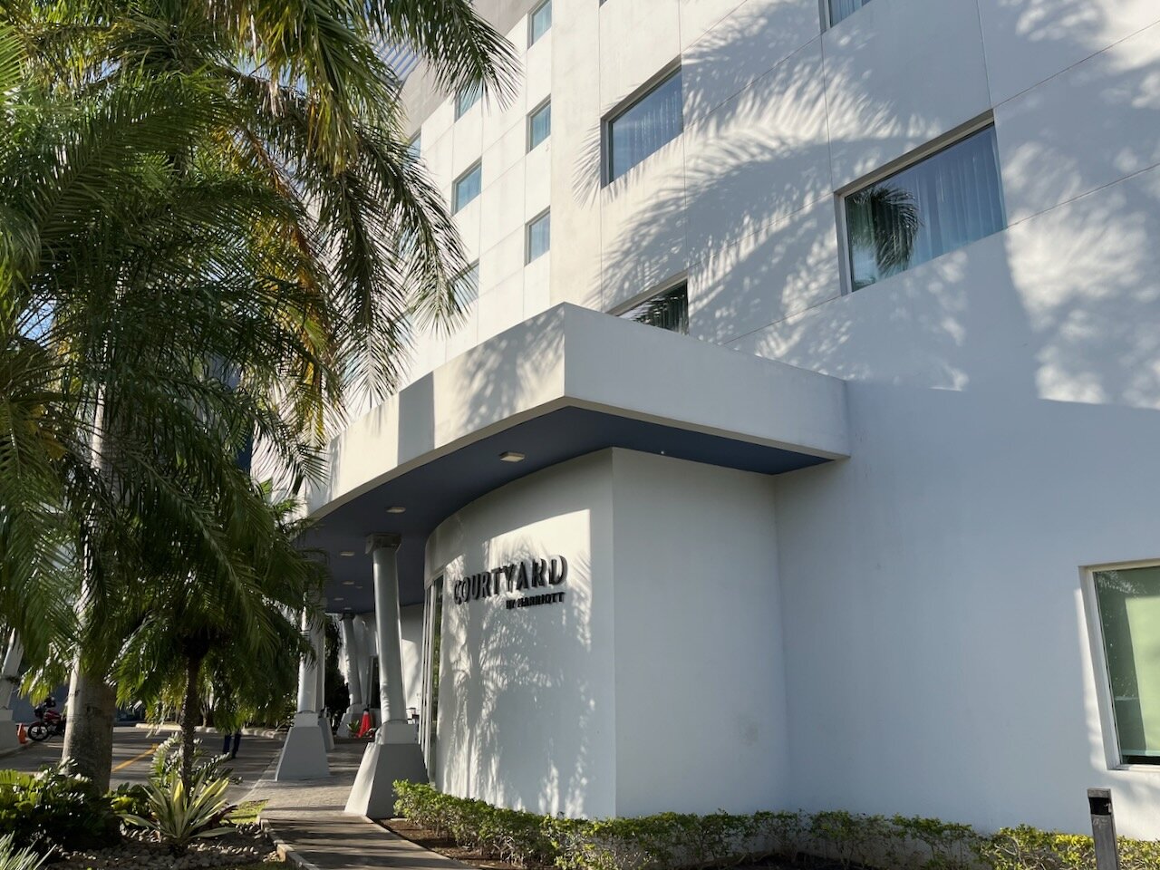 阿拉胡埃拉圣荷西机场万怡酒店-浴室