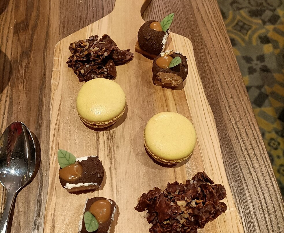 Saint-Priest餐馆和美食-Le Cocon