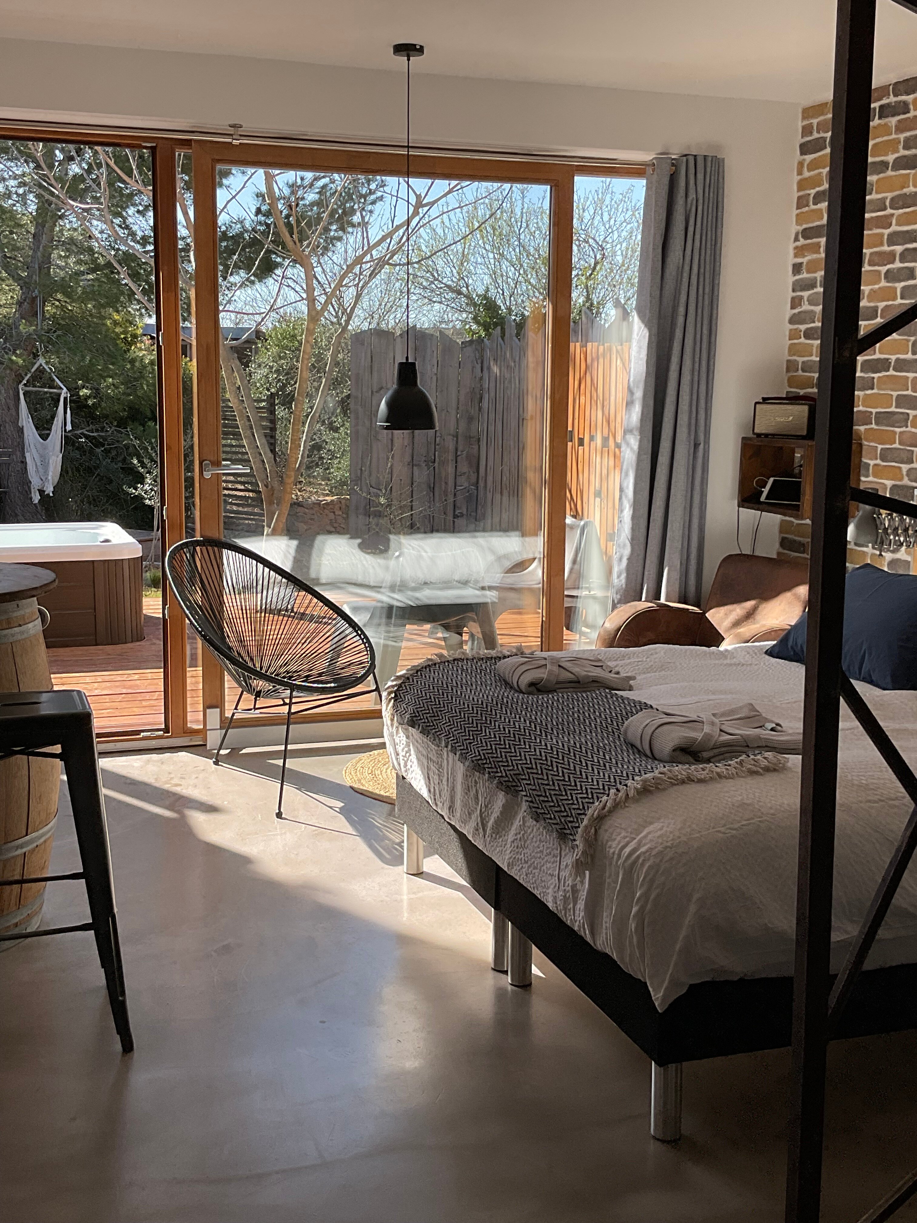 4u Bed & Spa-客卧