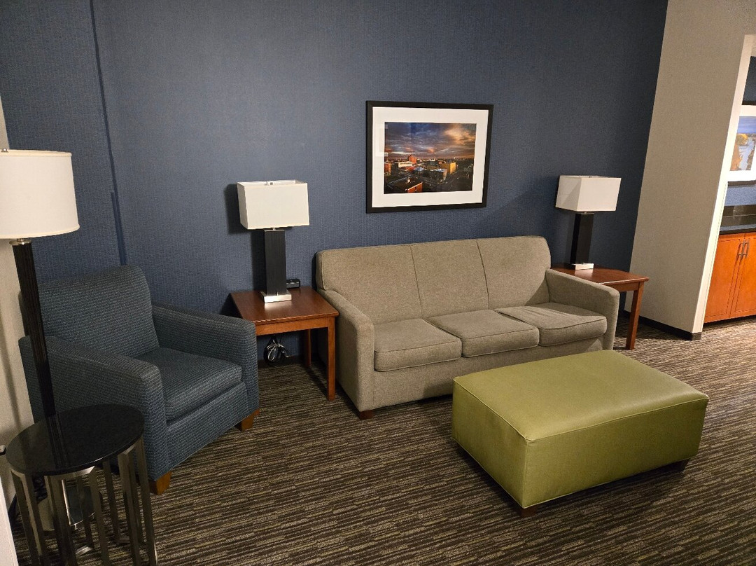 Drury Plaza Hotel Columbia East主图