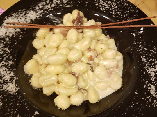 洛坎达萨利埃瑞酒店主图