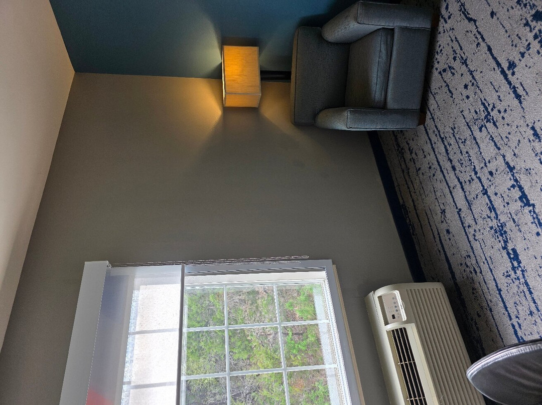 La Quinta Inn & Suites by Wyndham Glen Rose主图