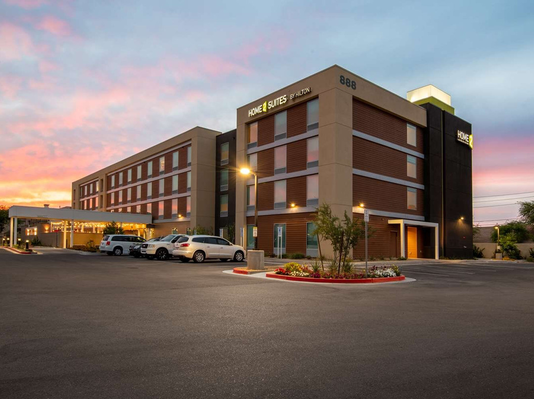 Home2 Suites By Hilton Phoenix Airport North