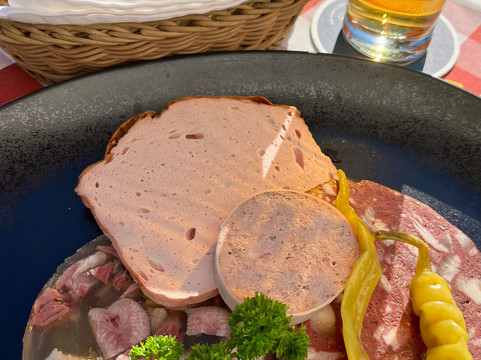 阿尔特维特酒店主图