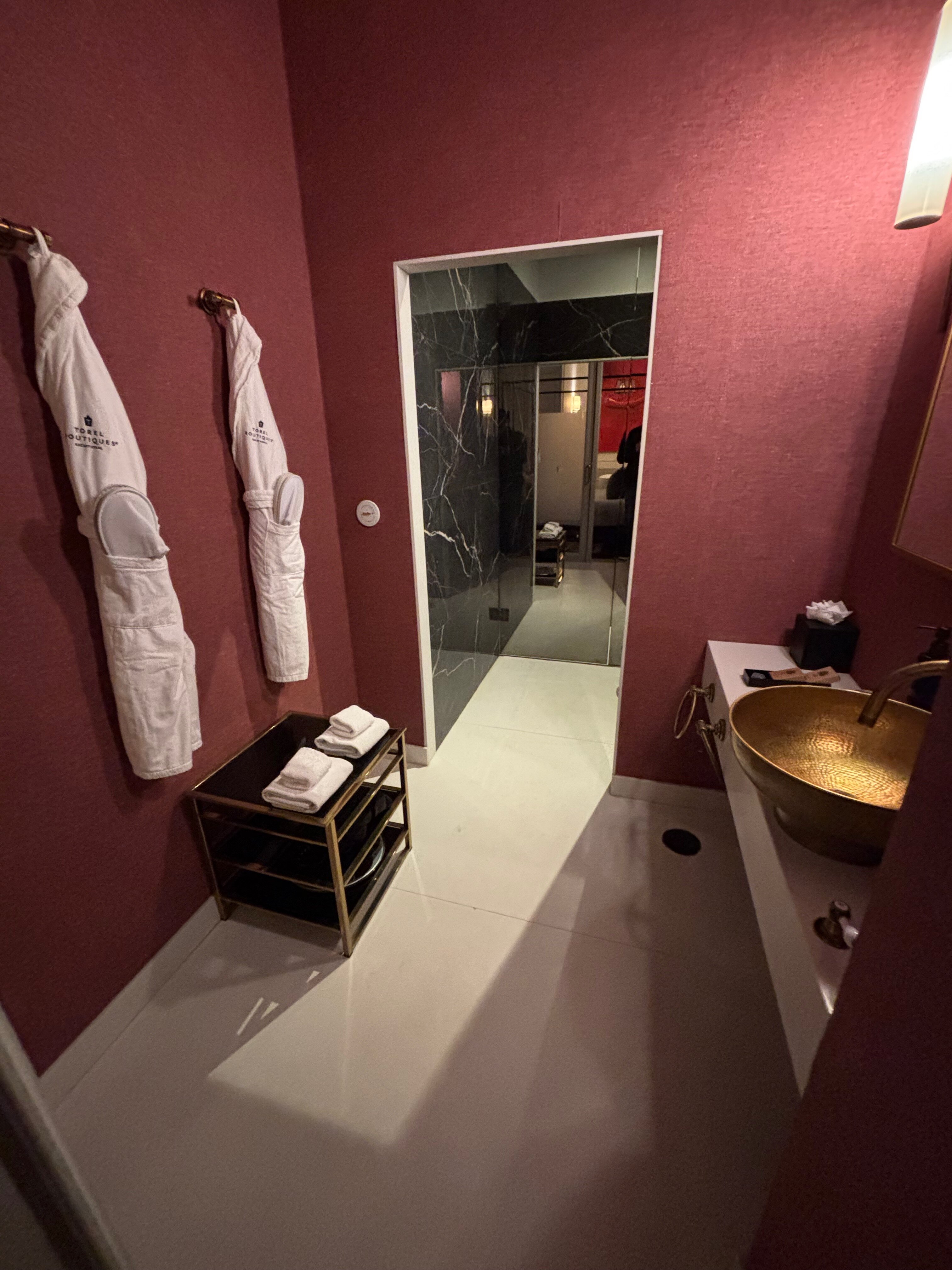 Torel 1884 Suites & Apartments-浴室