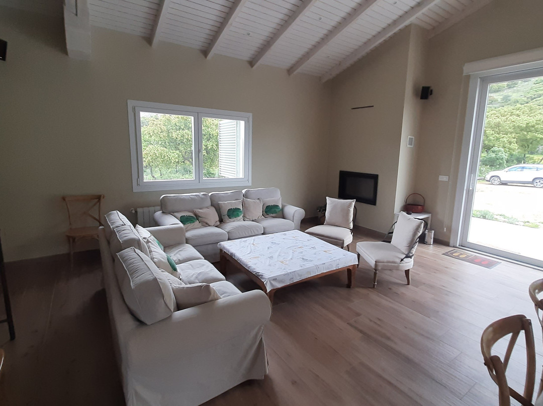 Bodega Gross Hermanos-安特克拉必去景点