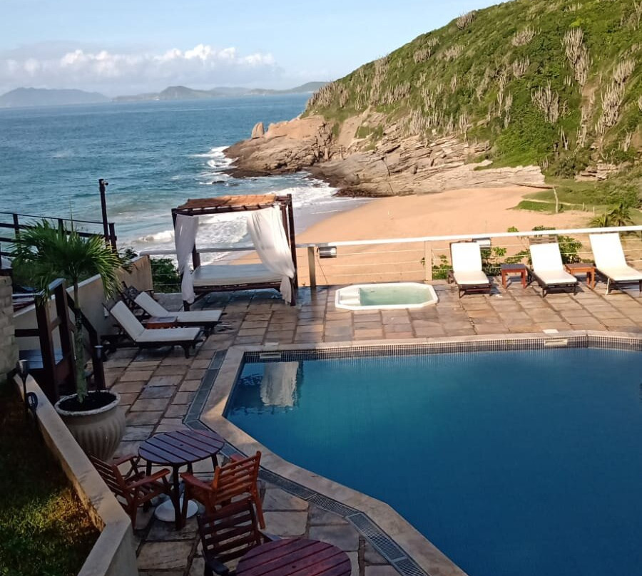 Caravelas Beach-布基亚斯必去景点