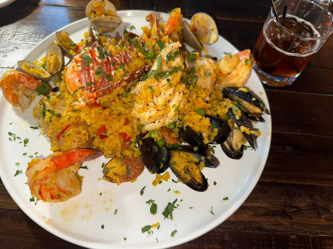 Cuzin's Seafood Clam Bar