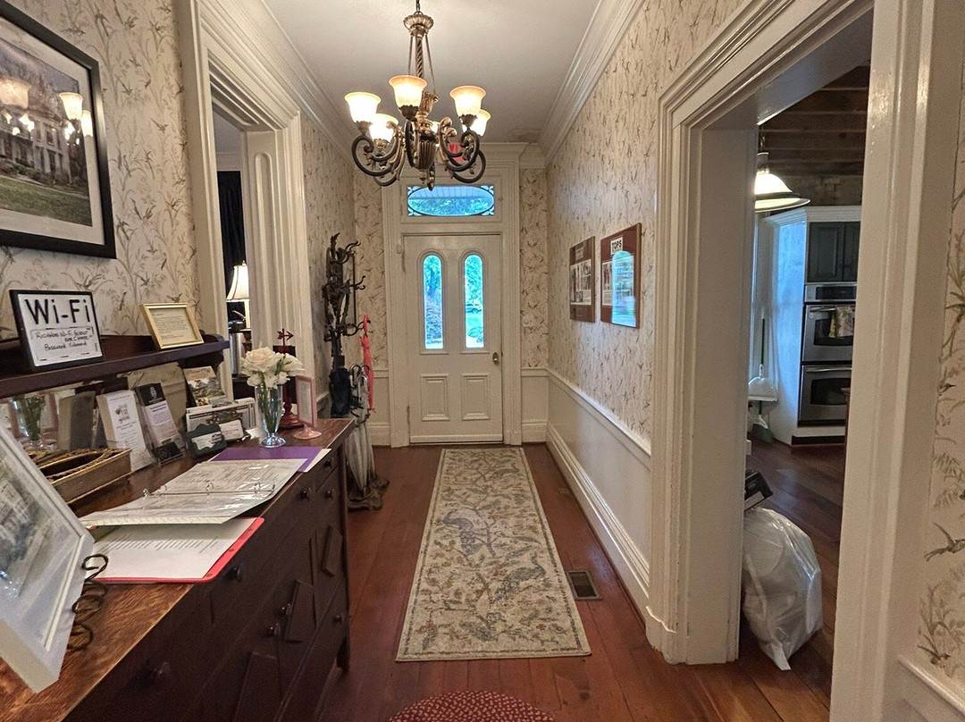 Richwood on the River主图