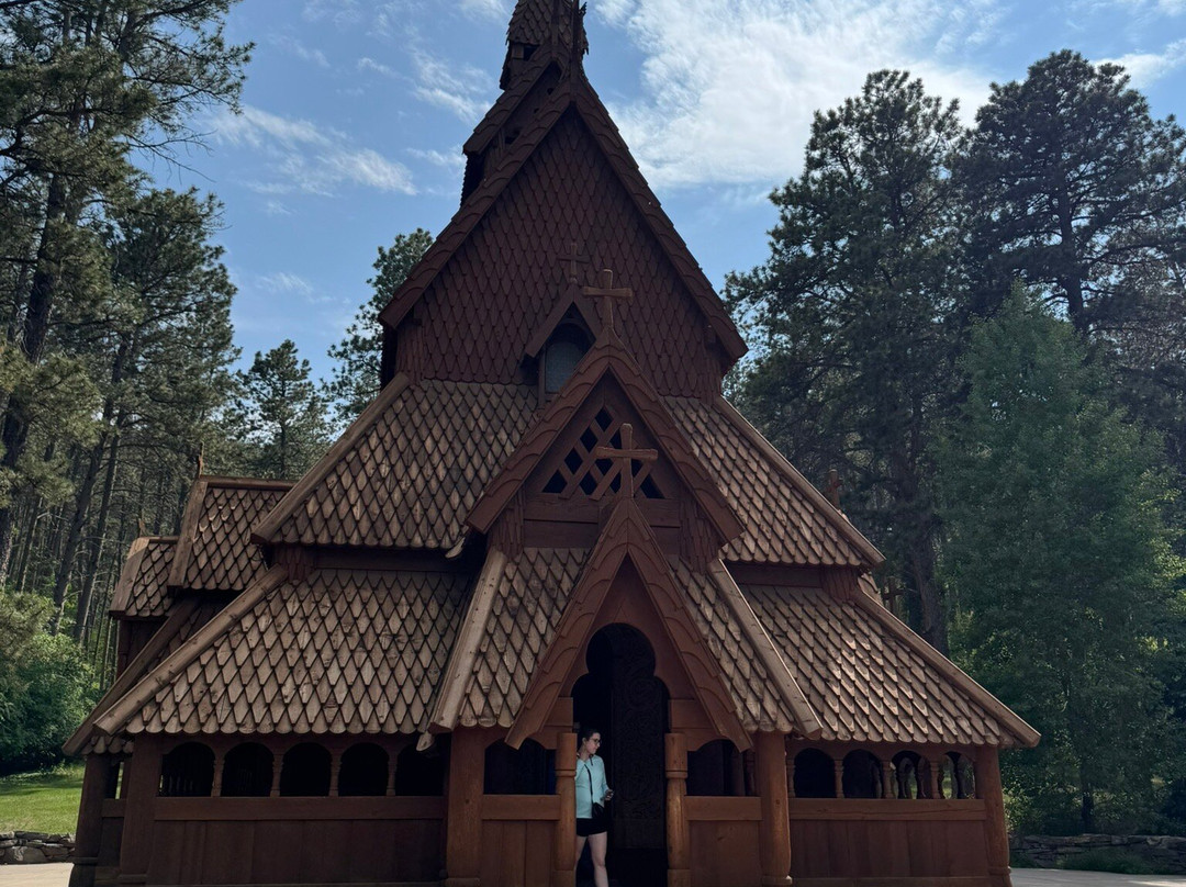 Chapel in the Hills-拉皮德城必去景点