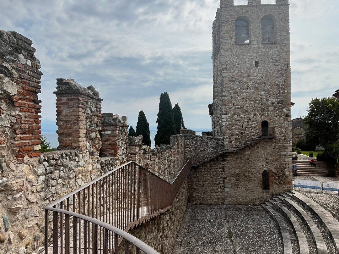 Castello di Desenzano-代森扎诺-德尔加达必去景点
