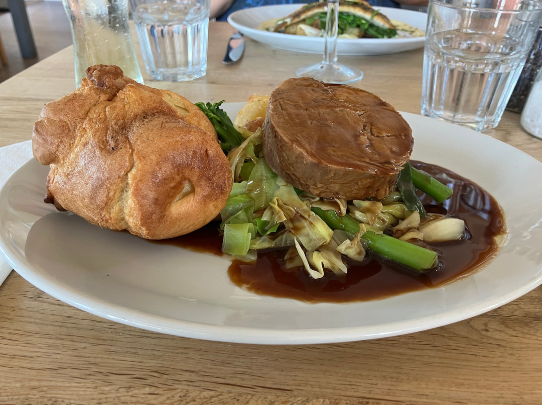 Nineteen Restaurant