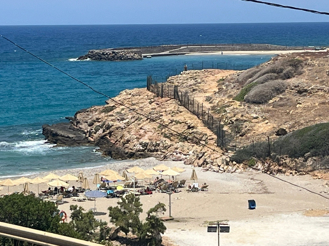 Boufos Beach-Sissi必去景点