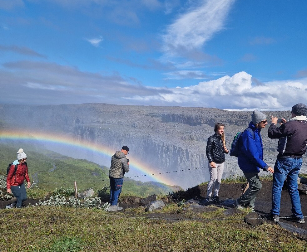 黛提瀑布-米湖必去景点