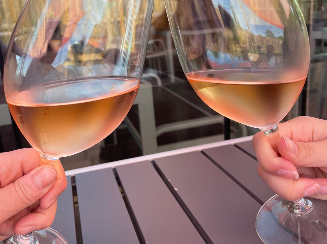 Leaning Post Wines-Stoney Creek必去景点