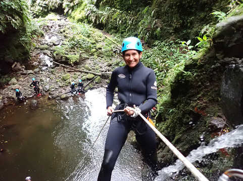 Azores Epic Adventures-蓬塔德尔加达必去景点
