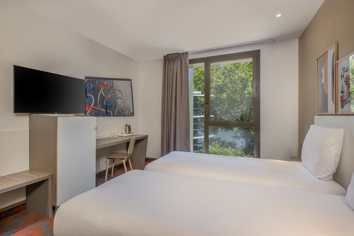 里昂索恩河公园希尔顿巧思酒店-客卧