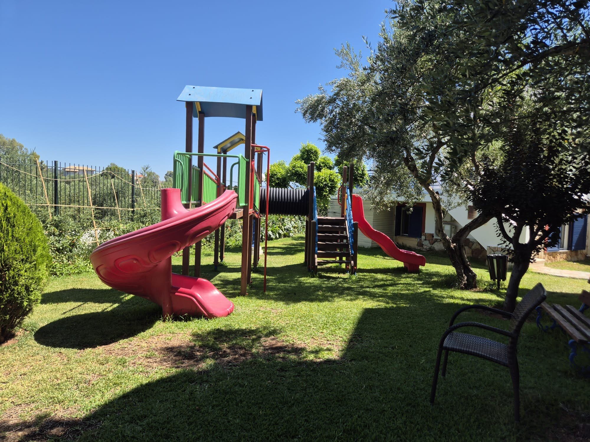 Paris Village-家庭/游戏区