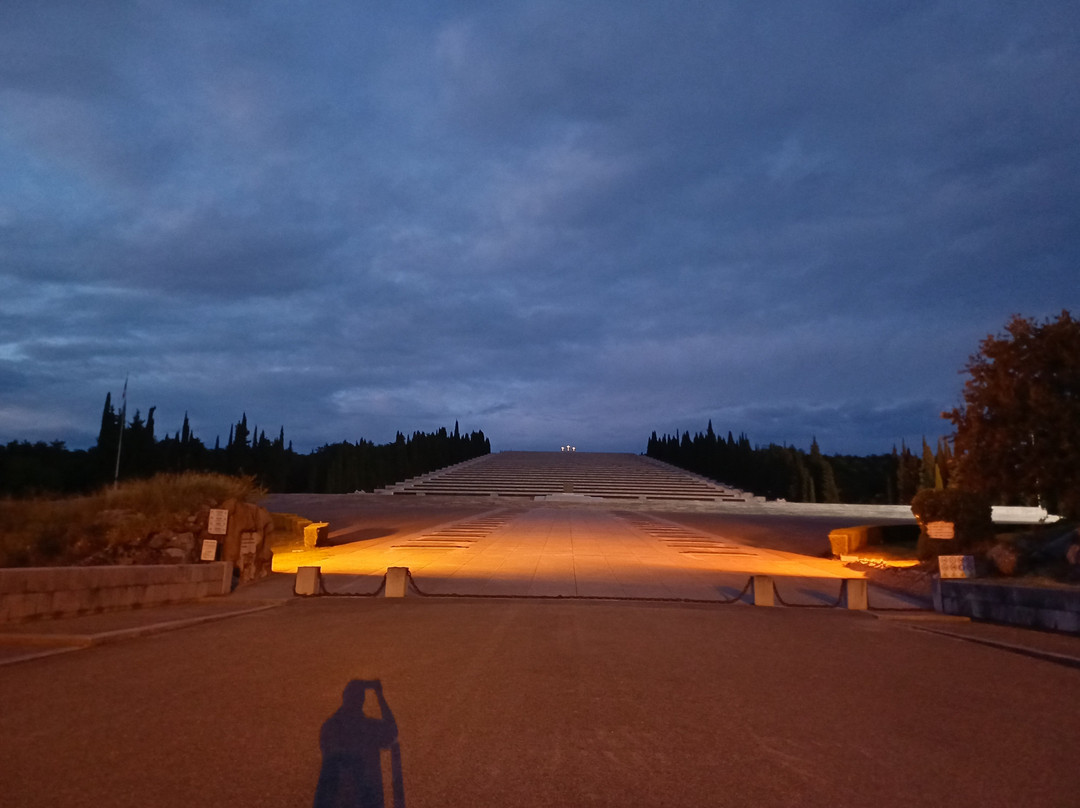 Sacrario Militare di Redipuglia-Fogliano Redipuglia必去景点