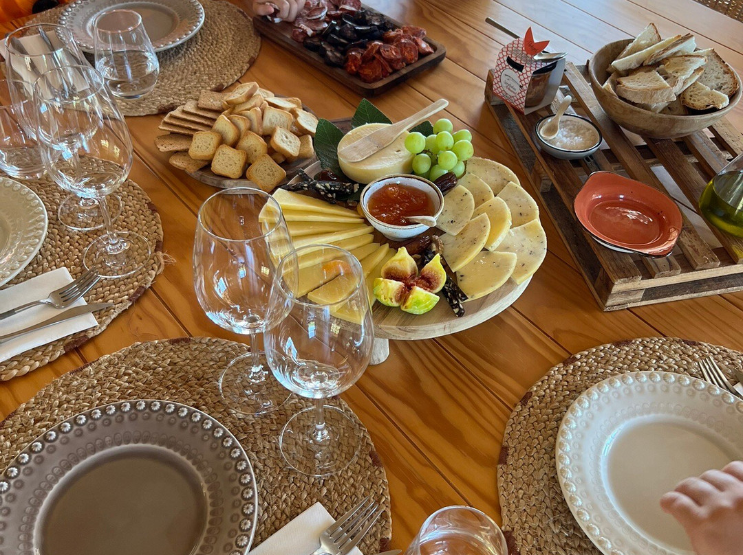 Arvad-Estombar必去景点