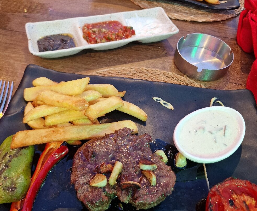 Dennis Restourant Bar