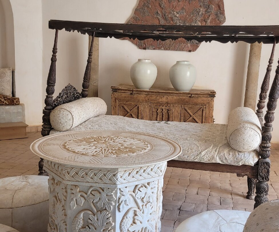 Palais Claudio Bravo主图