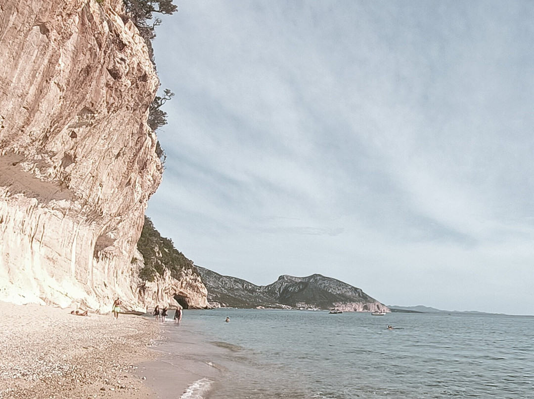 Nuovo Consorzio Trasporti Marittimi Cala Gonone-Cala Gonone必去景点