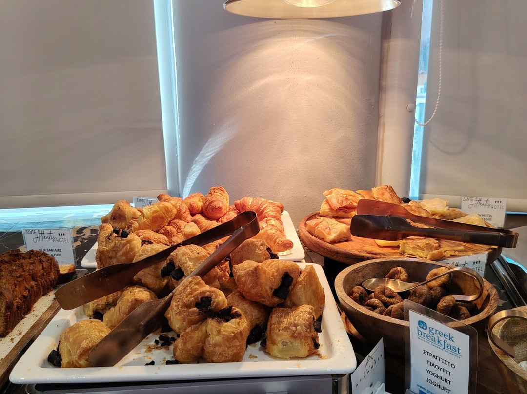 Atlantis Hotel主图