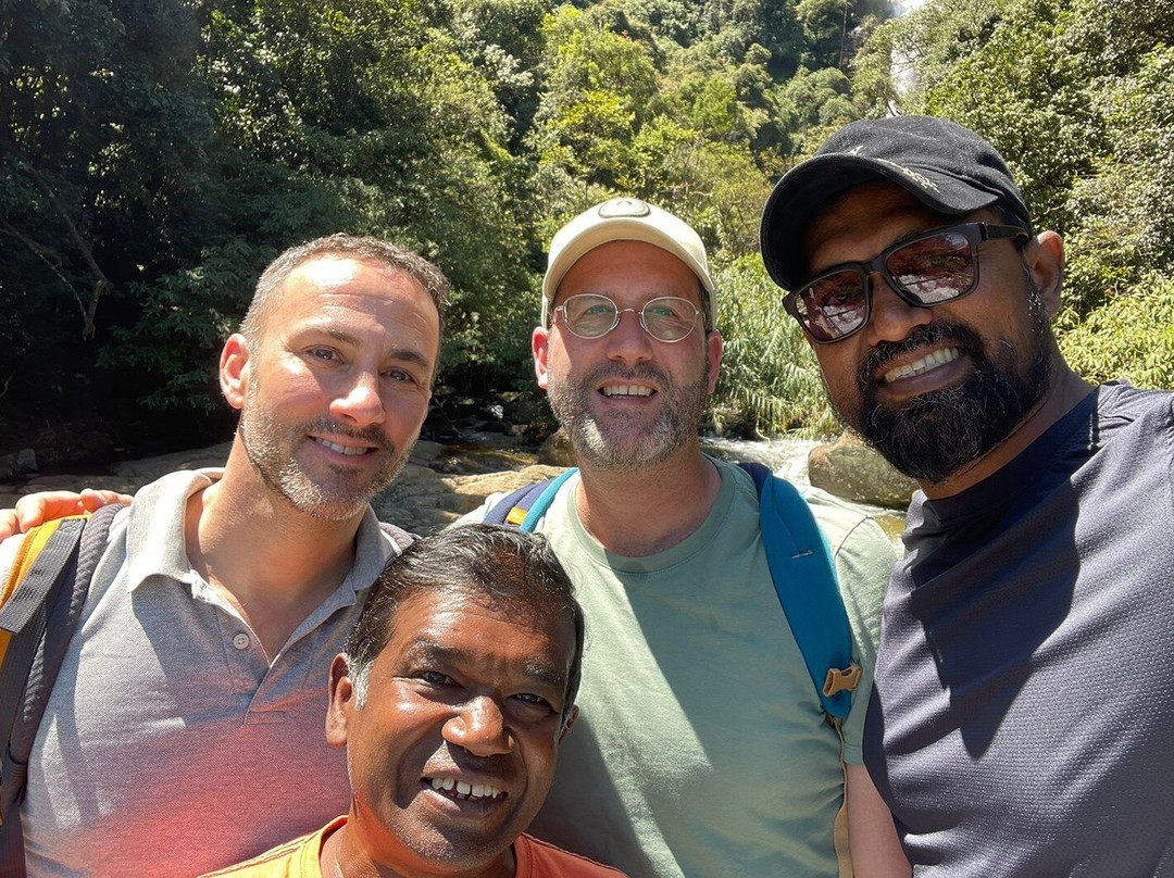 Negambo Cabs By AK Lanka