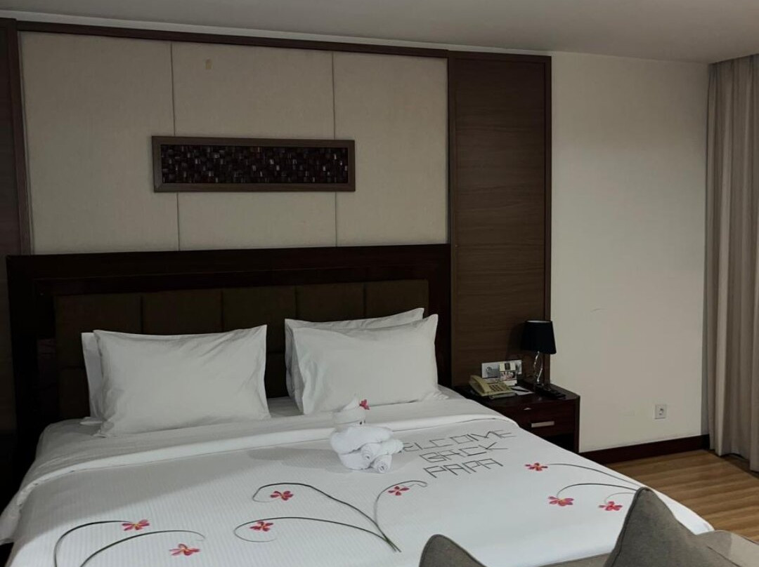 爪哇宫殿酒店主图