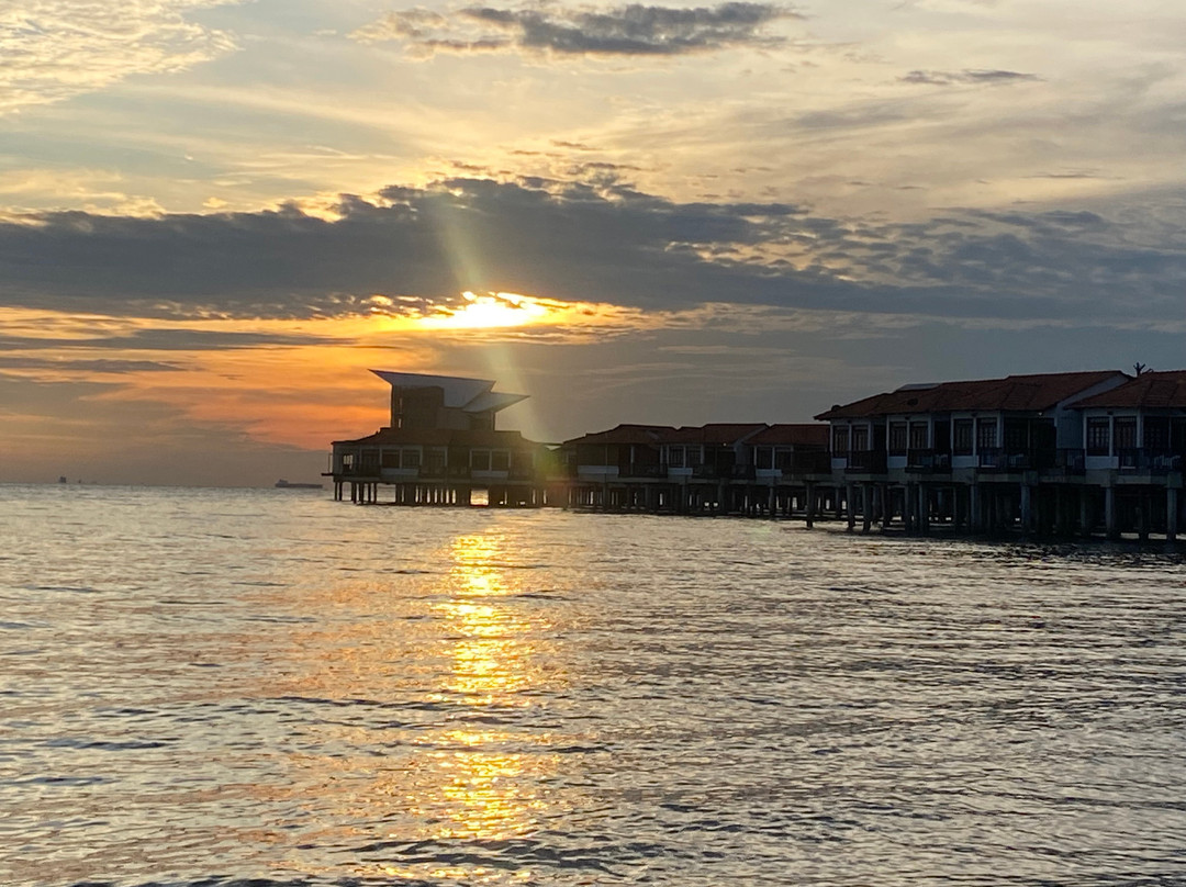 迪克森海中天港口主图