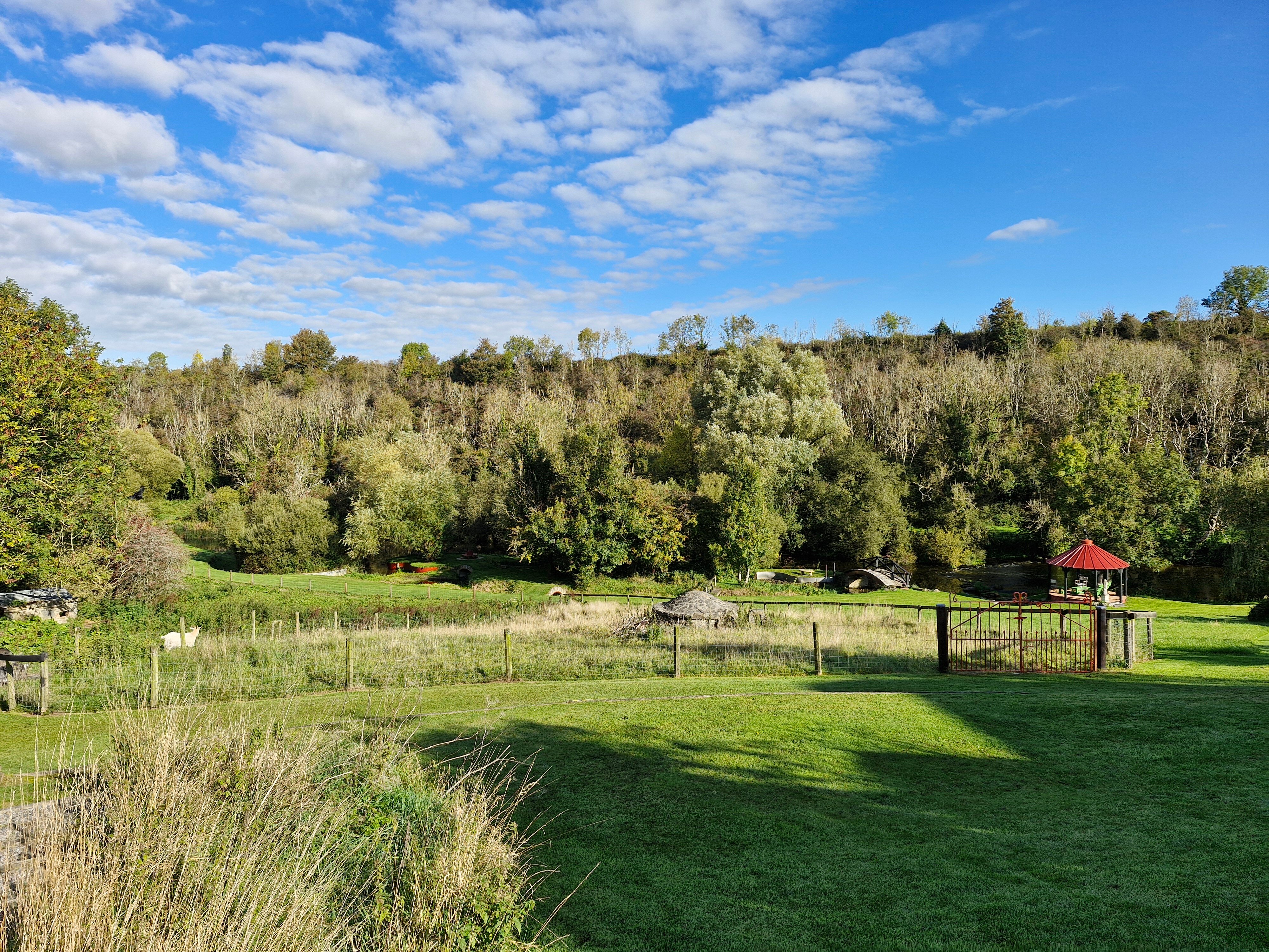 Lawcus Farm Guest House-官方