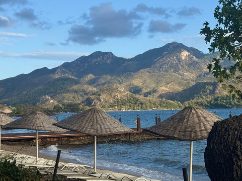 Blue Port AVM-马尔马里斯必去景点