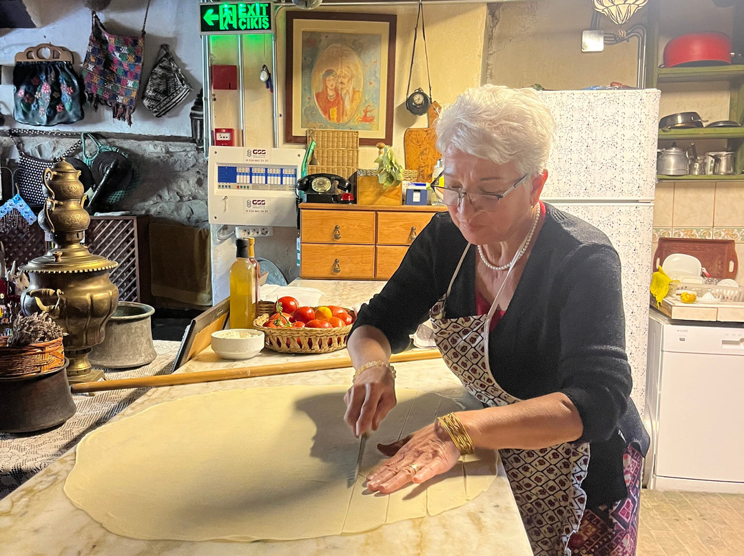 Haci Sakirler Konagi主图