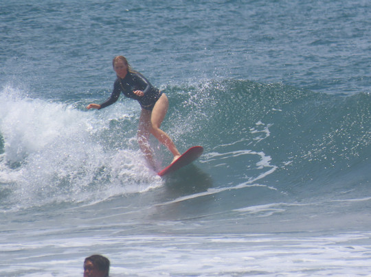 Surf With Edy-登巴萨必去景点