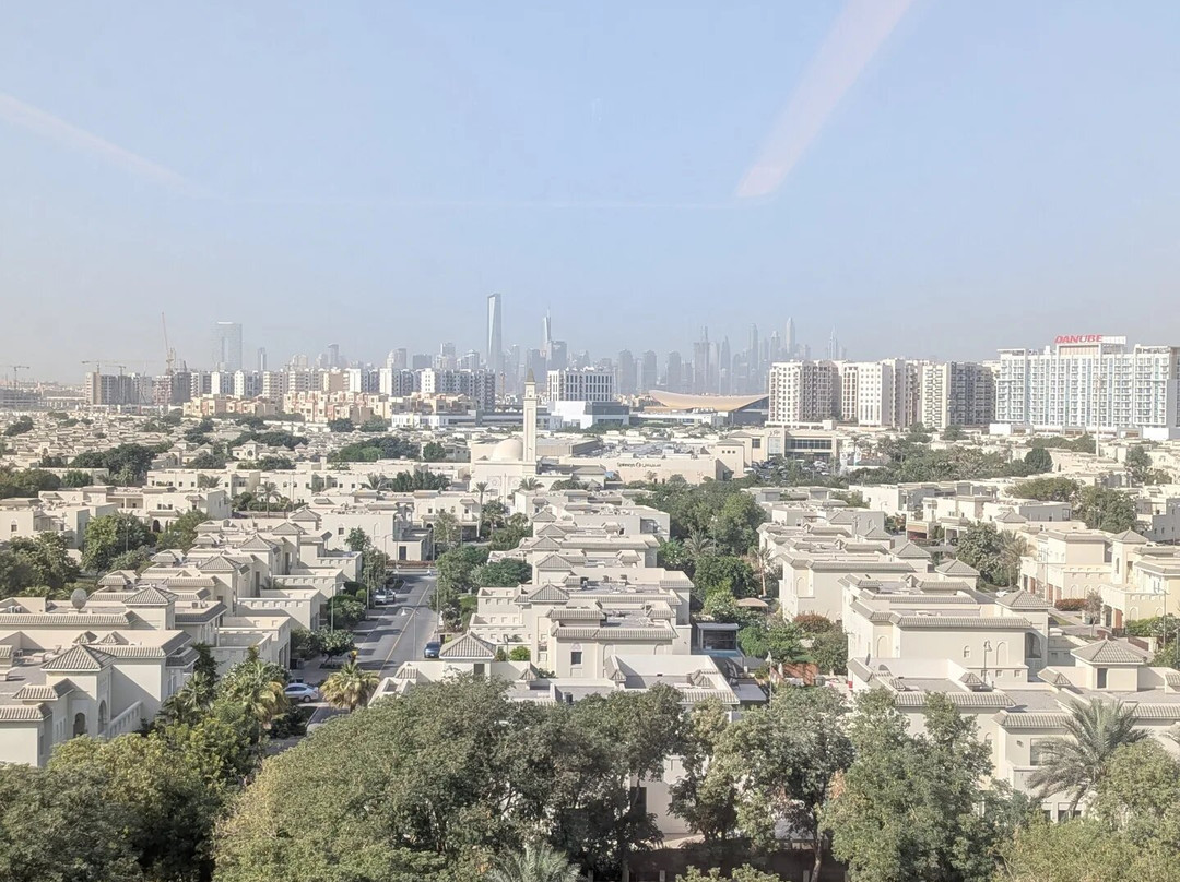 Ecos Dubai Hotel at Al Furjan主图