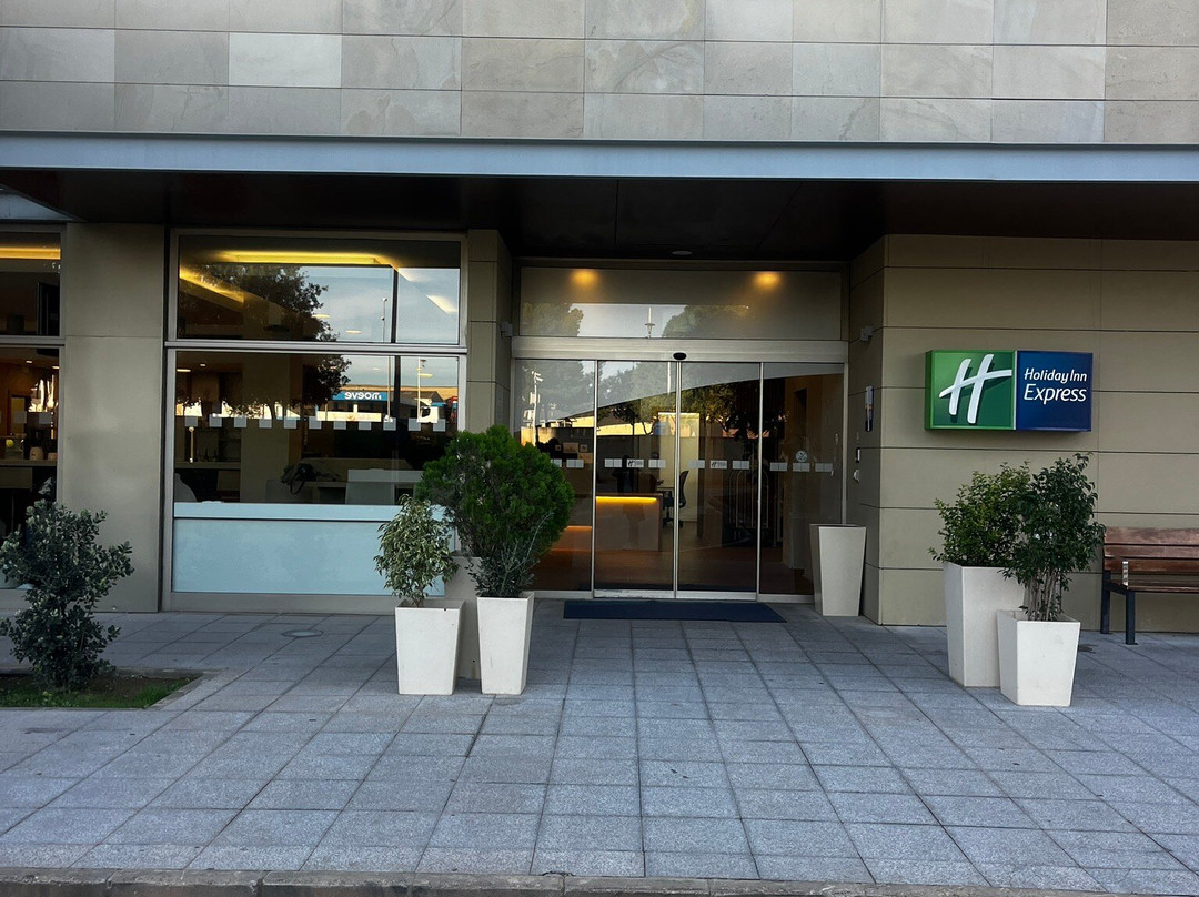 瓦伦西亚博内尔快捷假日酒店主图