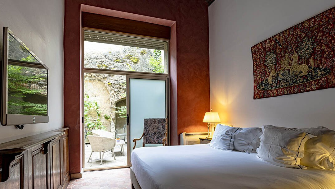 美资艾尔修道院酒店主图