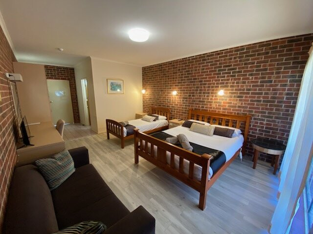 Ettamogah Grand National Motel主图