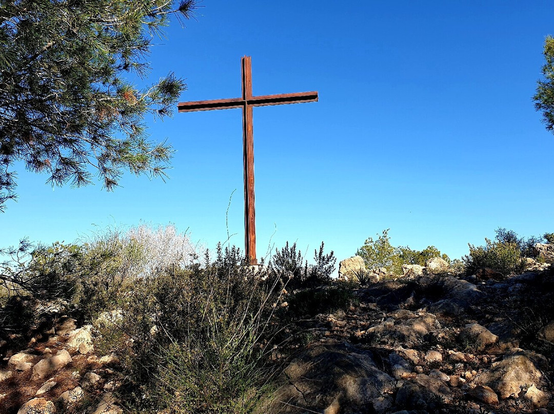 Cruz de Arneva-Arneva必去景点